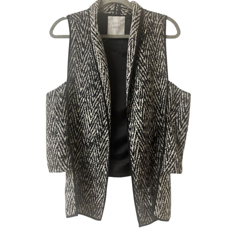 Black and White Herringbone Women's Vest